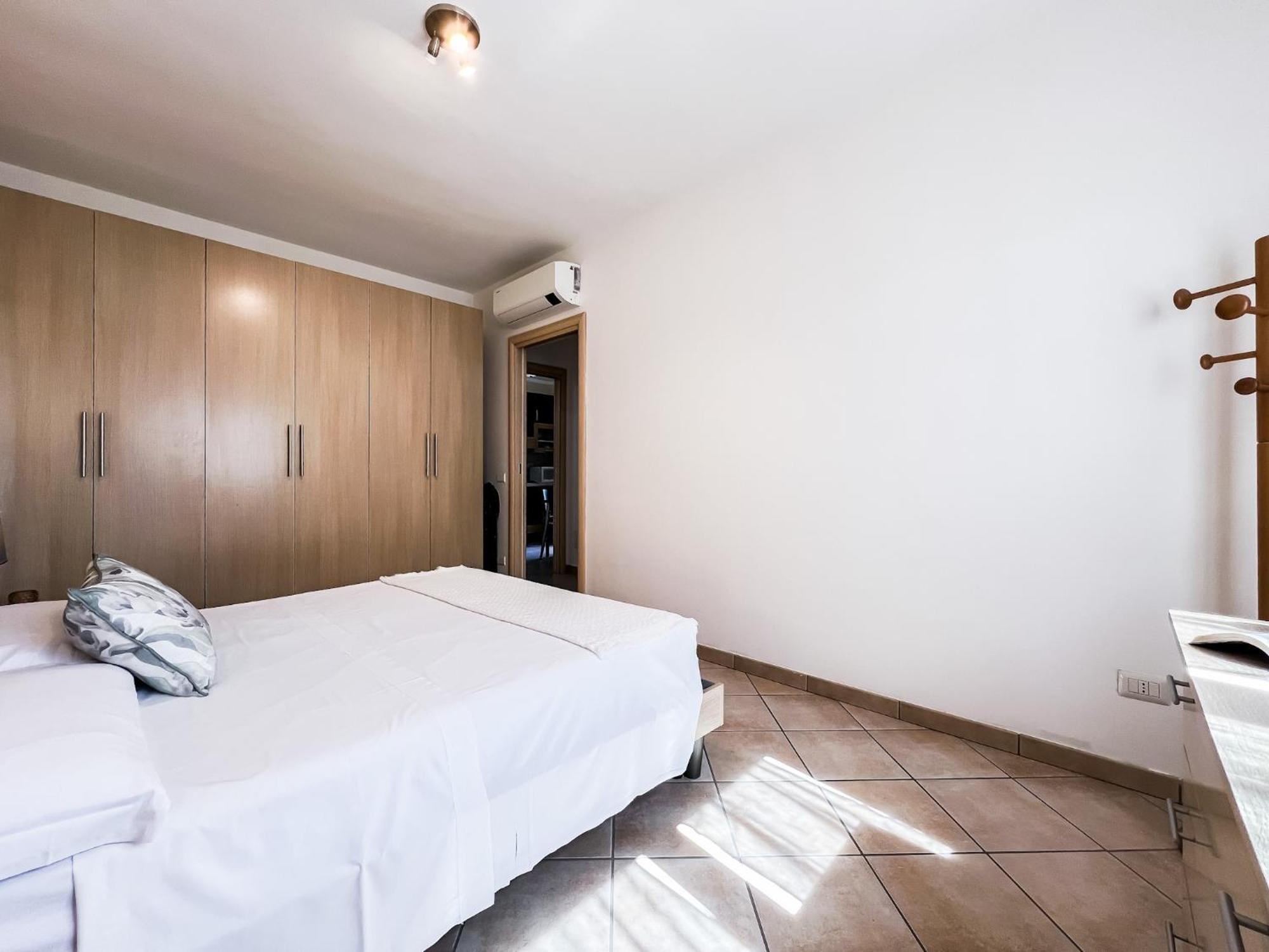 Ginestra House Apartment *